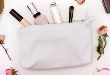 5 Unique Ways to Clean Your Makeup Bag!