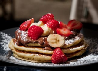 25 Healthy High-Fat Foods to Keep You Full and Satisfied